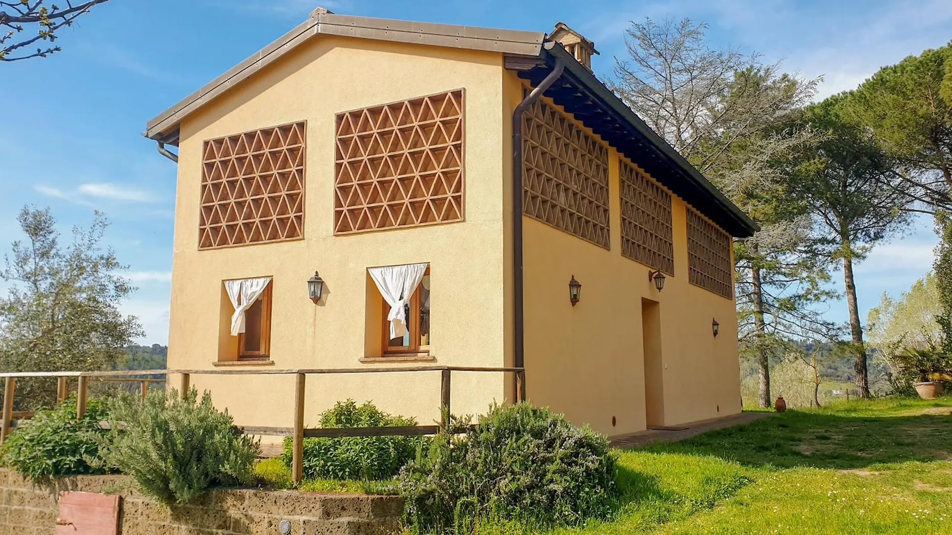 Agriturismo Podere le Tombe Affittacamere Palaia