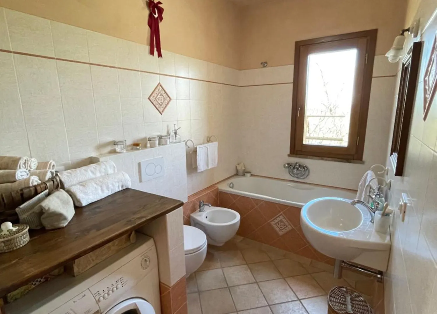 Agriturismo Podere le Tombe Affittacamere Palaia Italia