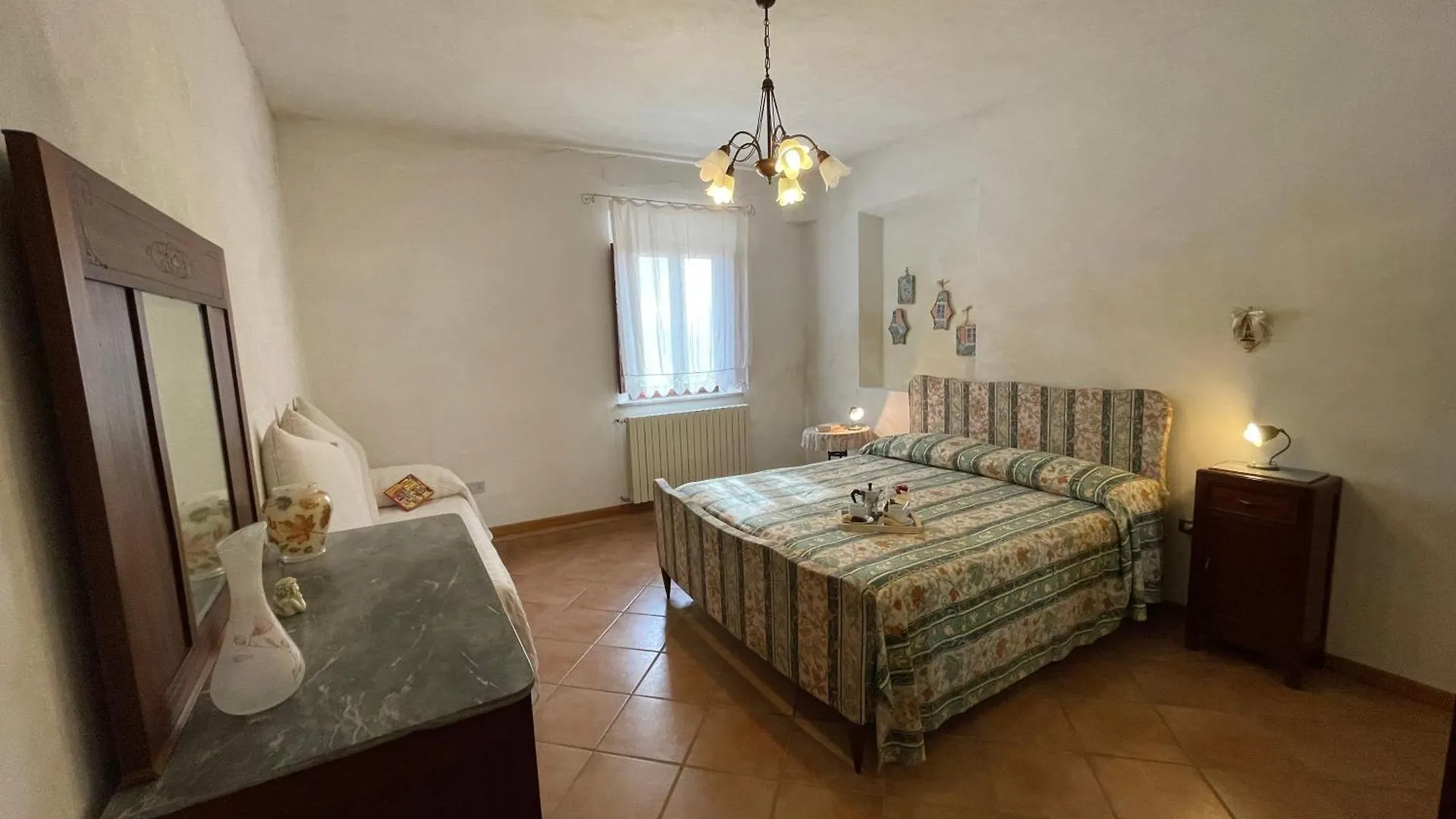 Agriturismo Podere le Tombe Affittacamere Palaia Italia