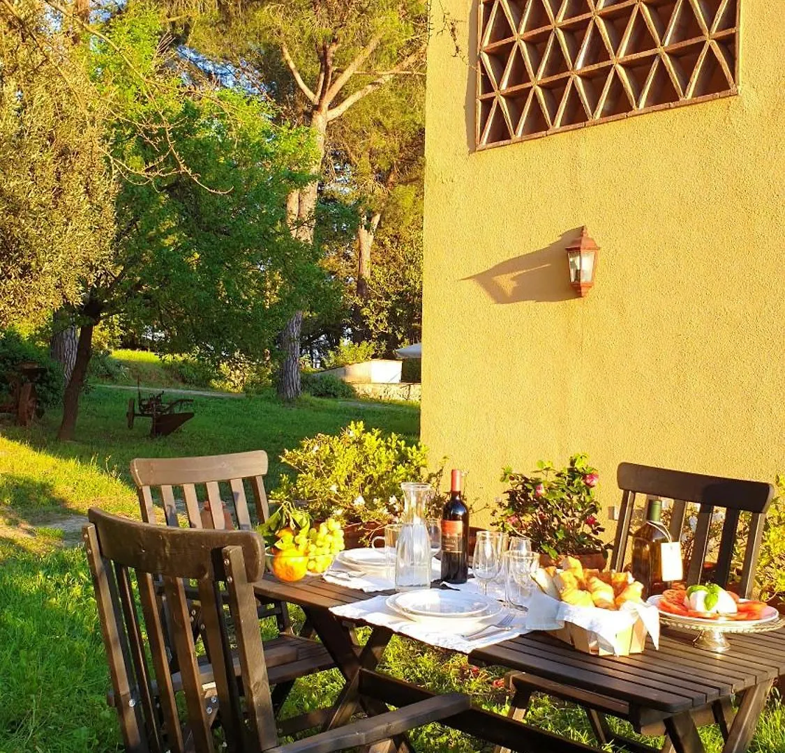 Casa di campagna Agriturismo Podere le Tombe Affittacamere Palaia