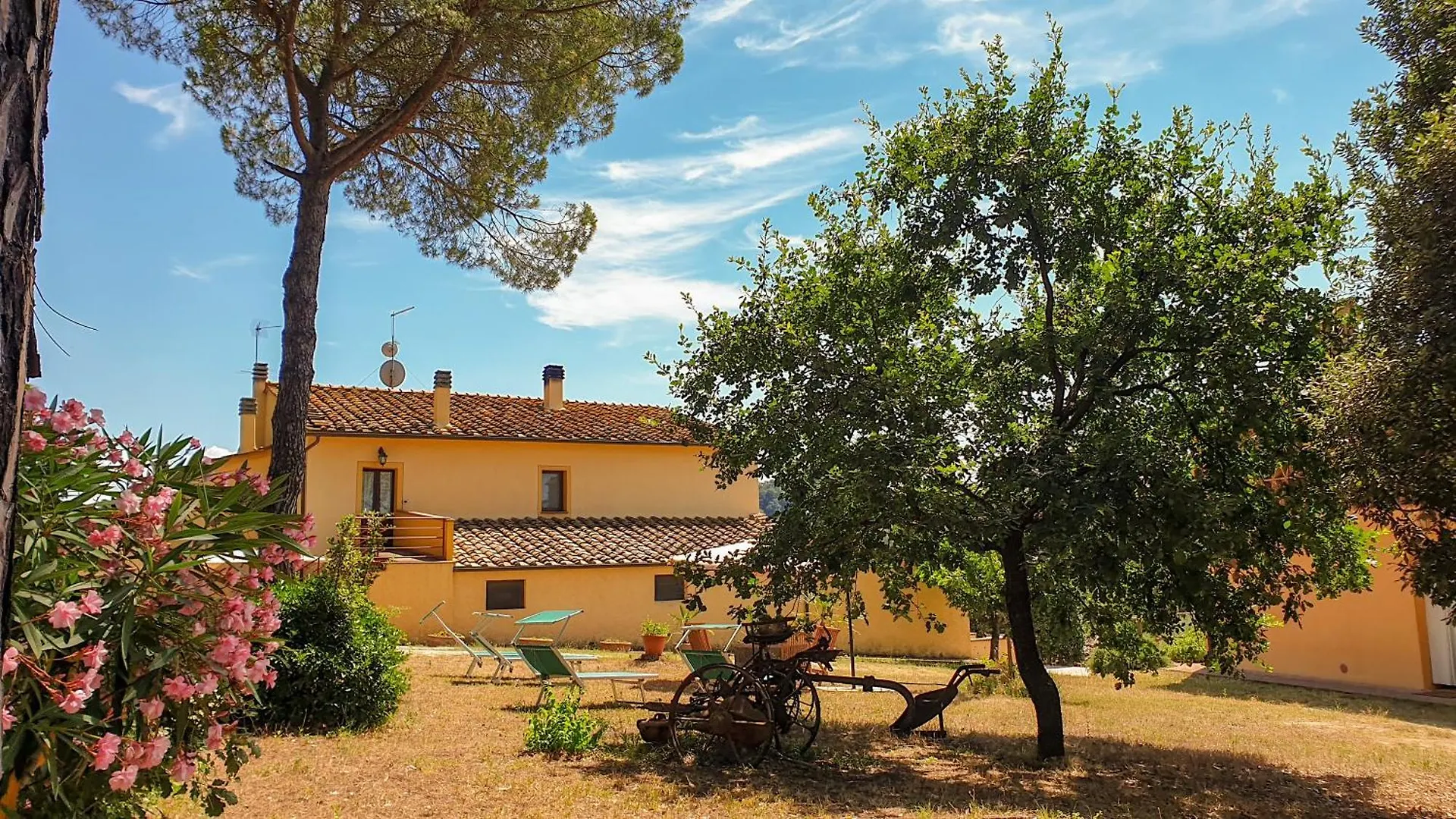 Agriturismo Podere le Tombe Affittacamere Palaia
