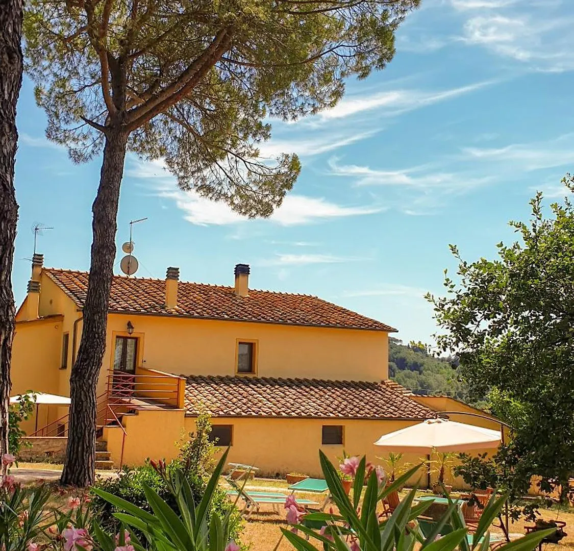 Agriturismo Podere Le Tombe Palaia